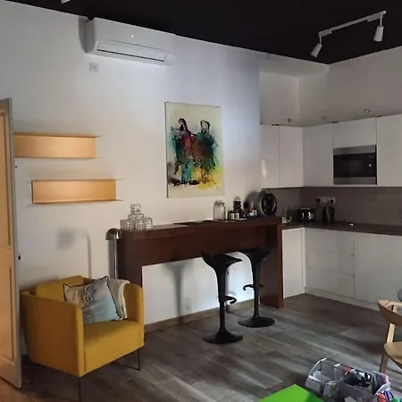 Apartment Stylish Pad Valletta